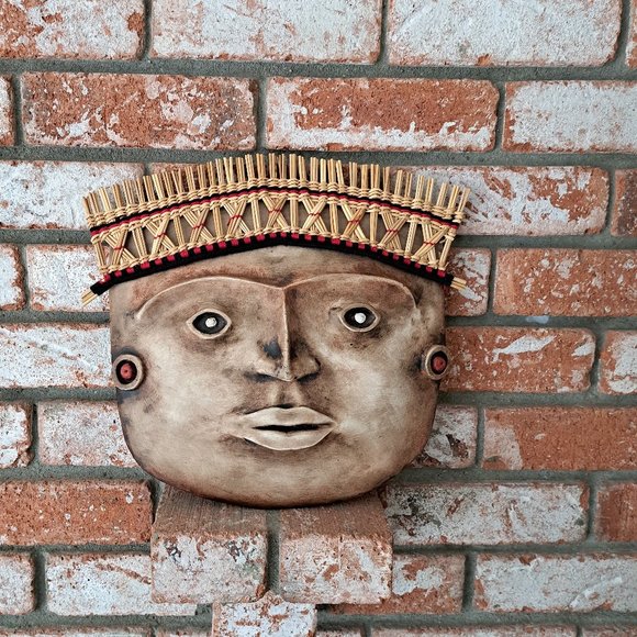 Lambayeque funeral mask from Peru. - Picture 4 of 4